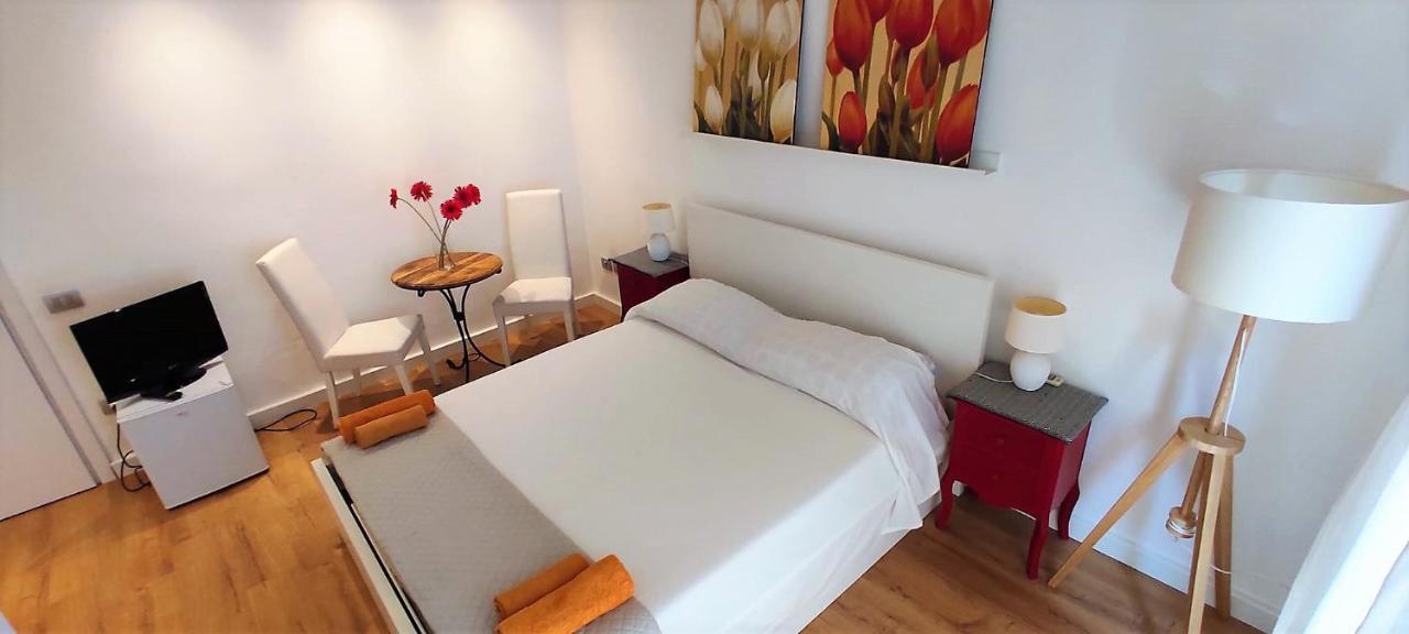 Il Girasole Bb Cagliari Bed & Breakfast Ngoại thất bức ảnh
